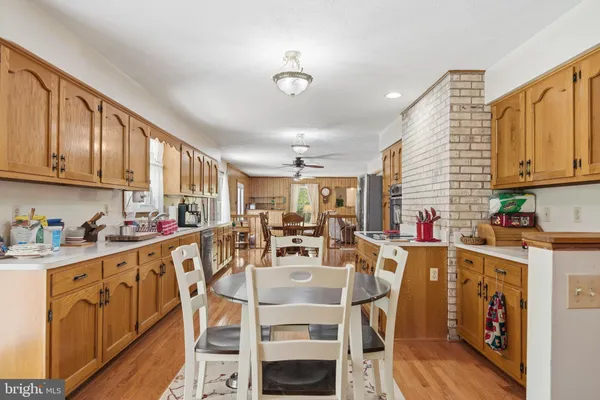 $604,950 | 4465 Camelot Drive, Pomfret, MD 20675