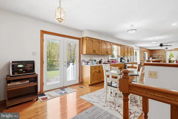 $604,950 | 4465 Camelot Drive, Pomfret, MD 20675