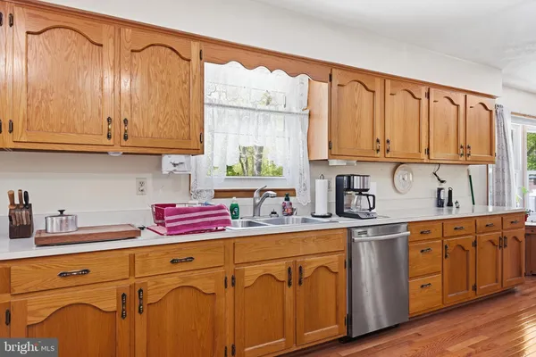 $604,950 | 4465 Camelot Drive, Pomfret, MD 20675