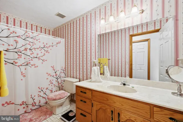 $604,950 | 4465 Camelot Drive, Pomfret, MD 20675