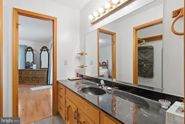 $604,950 | 4465 Camelot Drive, Pomfret, MD 20675