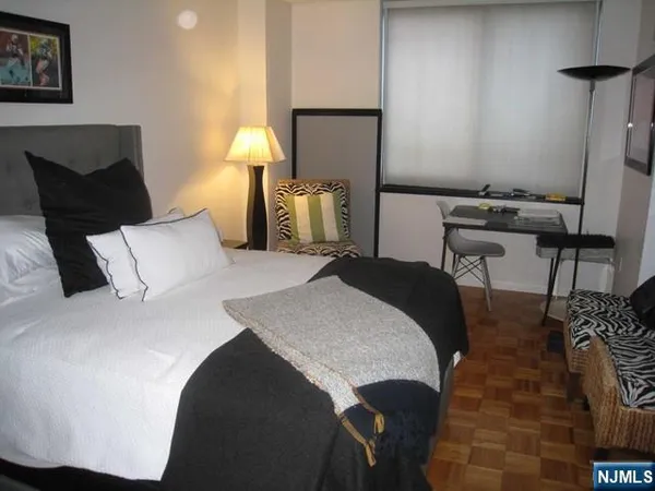 $4,750 | 1512 Palisade Avenue, Unit 3D, Fort Lee, NJ 07024