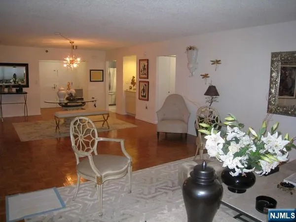 $4,750 | 1512 Palisade Avenue, Unit 3D, Fort Lee, NJ 07024