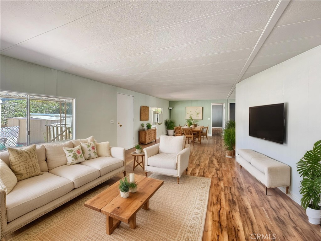 31130 South General Kearny Road, Unit 136 Temecula, CA 92591 - Photo 3 of 24