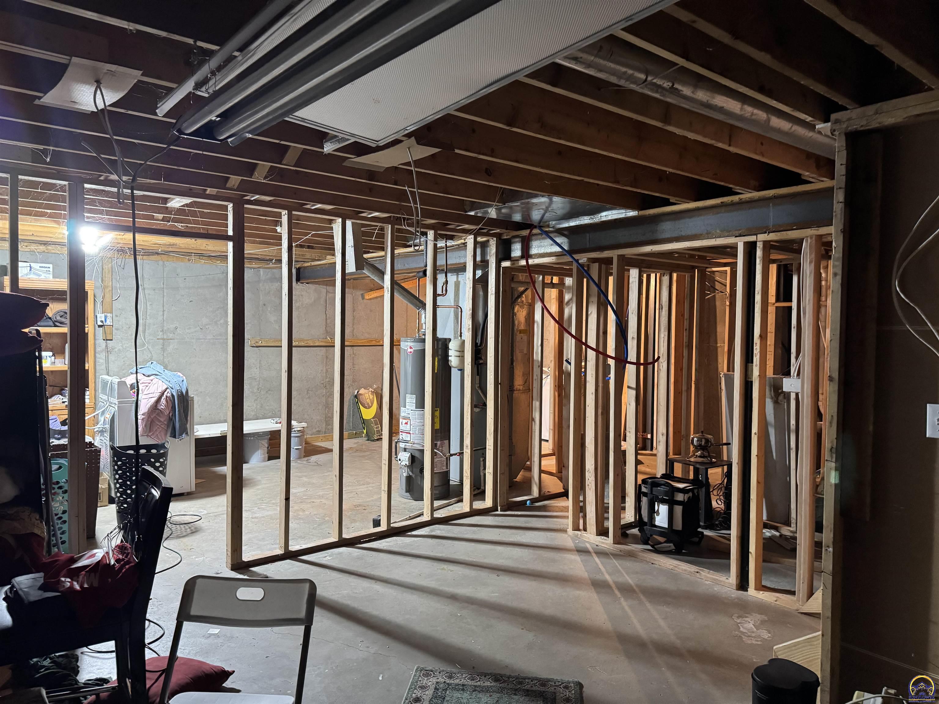 1210 Southwest Lincoln Street Topeka, KS 66604 - Photo 11 of 14