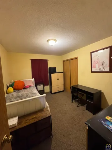 $150,000 | 1210 Southwest Lincoln Street, Topeka, KS 66604