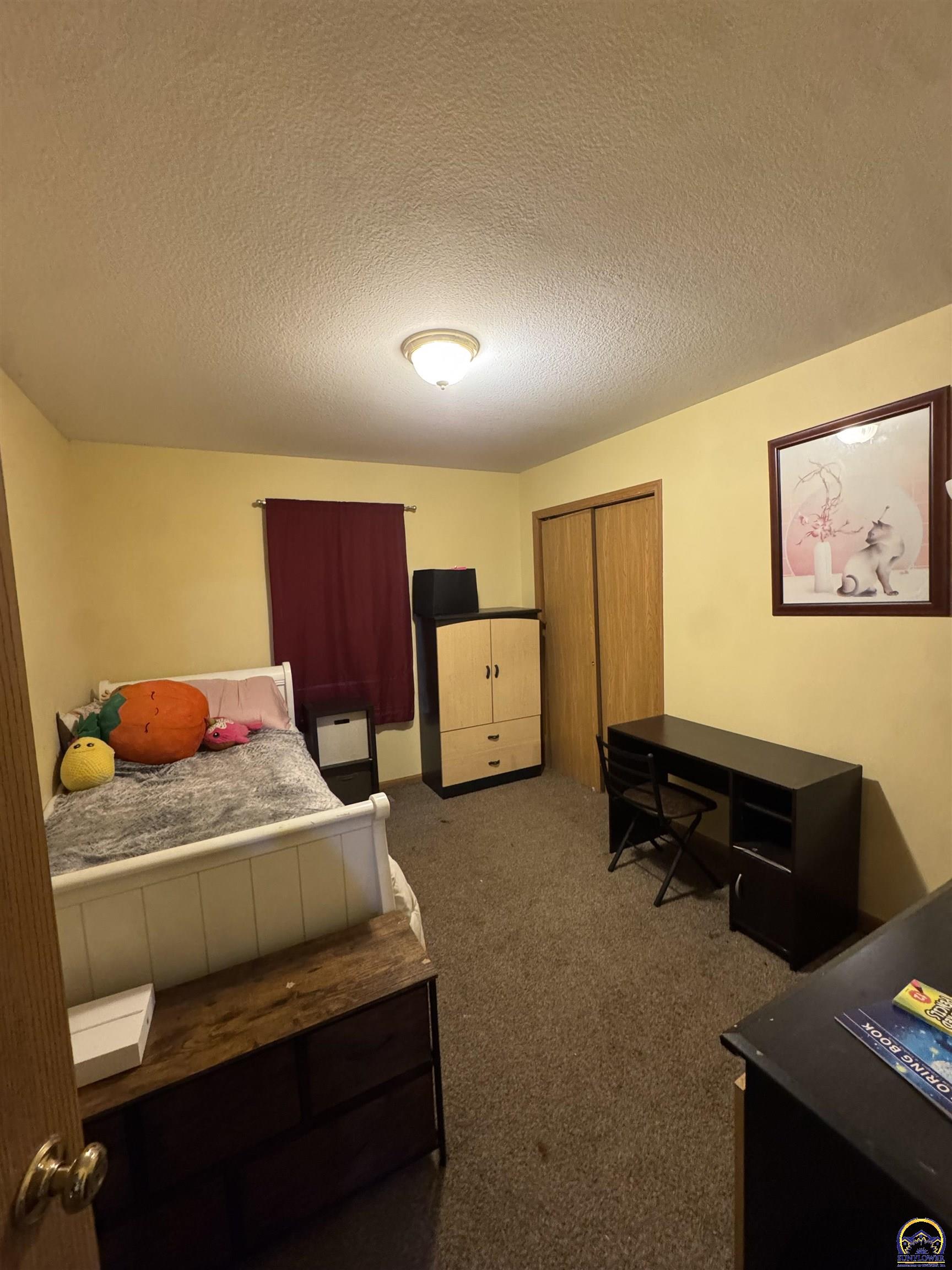 1210 Southwest Lincoln Street Topeka, KS 66604 - Photo 6 of 14