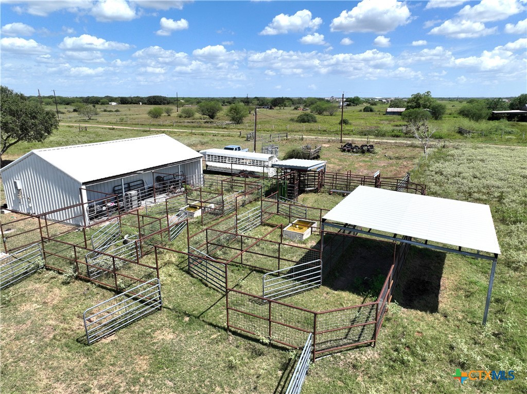 A Juan Antonio Road Victoria, TX 77904 - Photo 4 of 14 a view of a terrace with lawn chairs