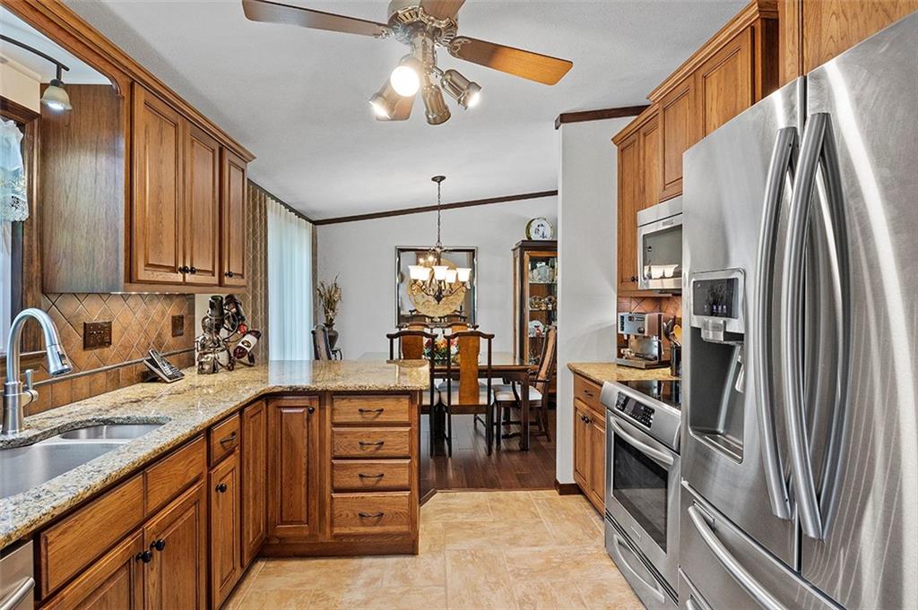 494 Engle Road Industry, PA 15052 - Photo 7 of 24