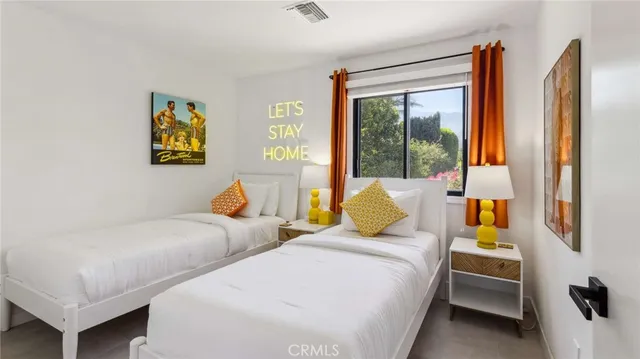 $5,000 | 2004 East Nicola Road, Palm Springs, CA 92262