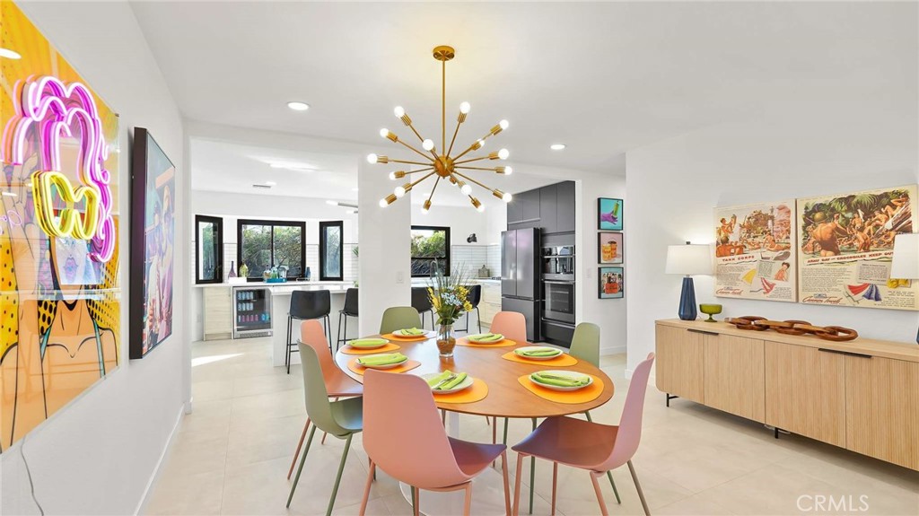 2004 East Nicola Road Palm Springs, CA 92262 - Photo 4 of 40 a dining room with furniture and wooden floor