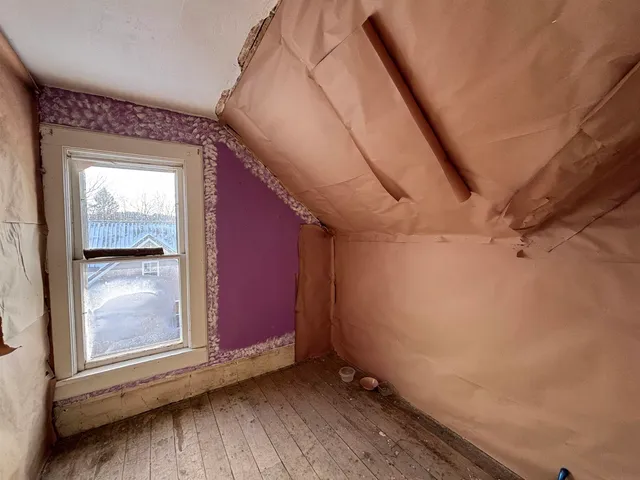 $79,999 | 302 North Garden Street, Ontario, WI 54651