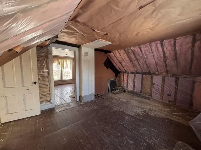 $79,999 | 302 North Garden Street, Ontario, WI 54651