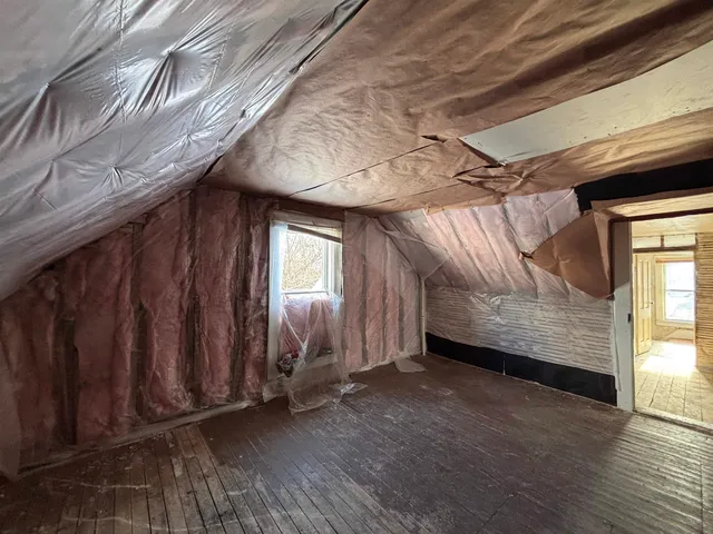 $79,999 | 302 North Garden Street, Ontario, WI 54651