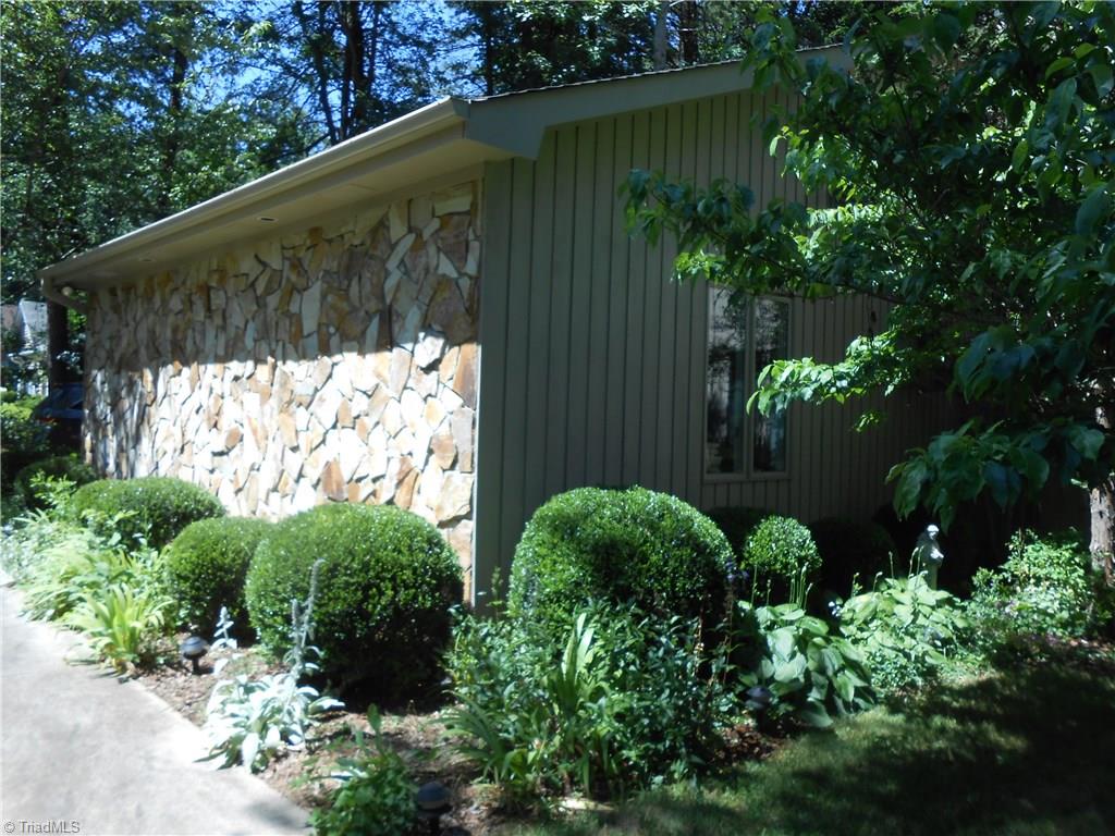 5012 Millstaff Drive Oak Ridge, NC 27310 - Photo 3 of 30