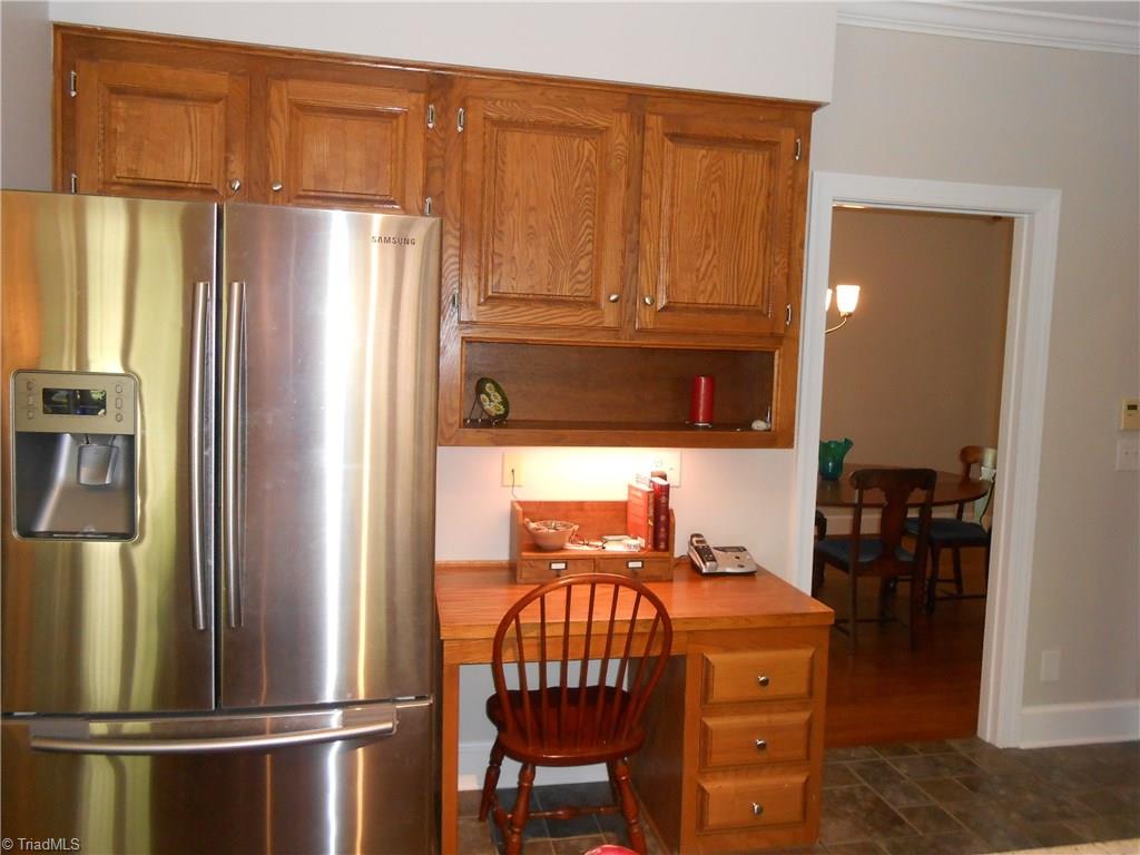 5012 Millstaff Drive Oak Ridge, NC 27310 - Photo 9 of 30