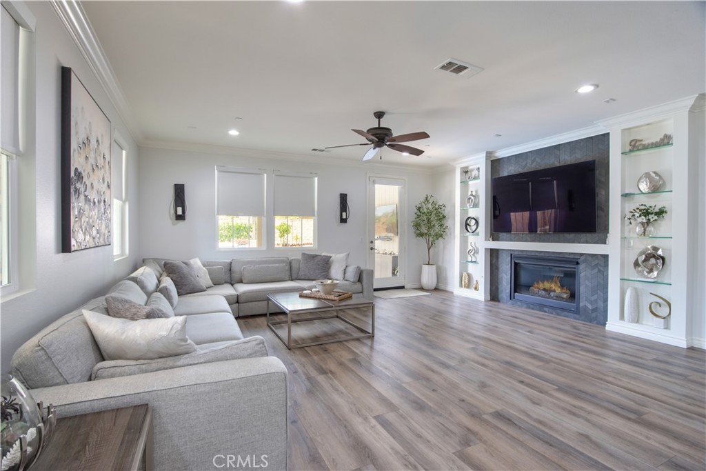 41249 St Croix Temecula, CA 92591 - Photo 14 of 75