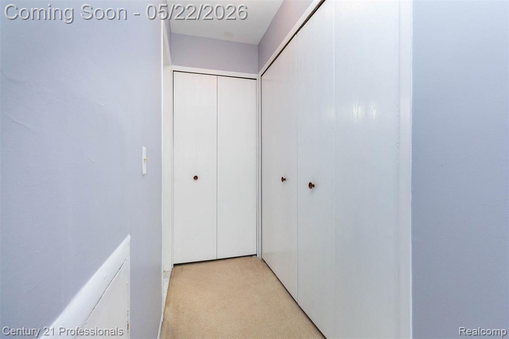 574 Tennyson Rochester, MI 48307 - Photo 18 of 48