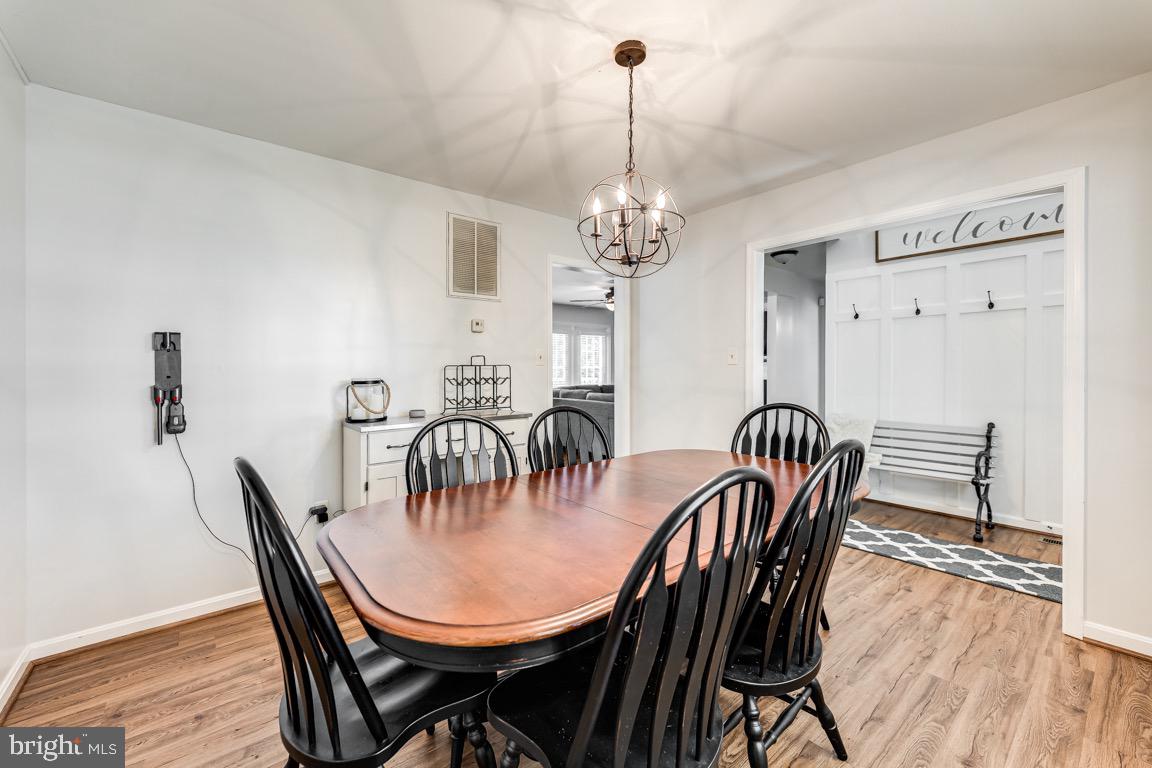 6425 Hickory Ridge Road Spotsylvania, VA 22551 - Photo 14 of 43 Formal Dining Room