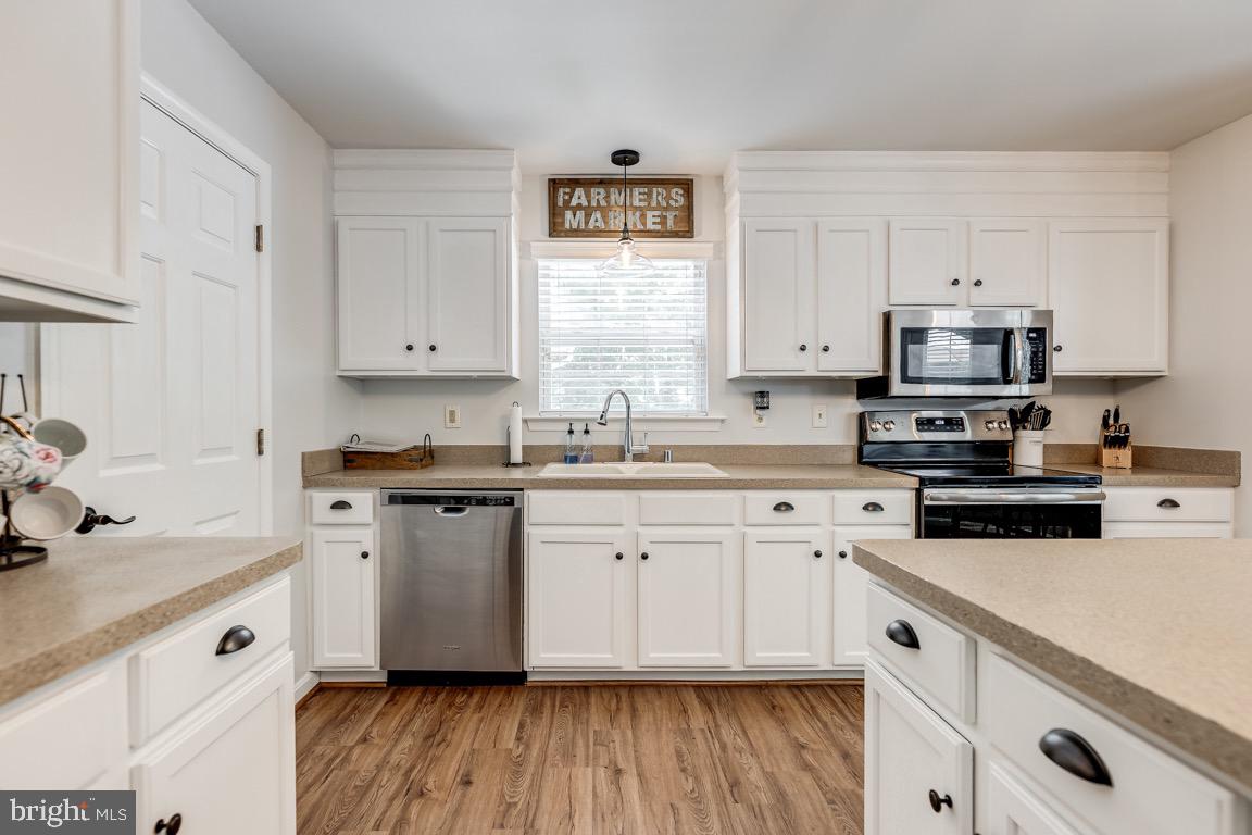 6425 Hickory Ridge Road Spotsylvania, VA 22551 - Photo 8 of 43 Gourmet Kitchen