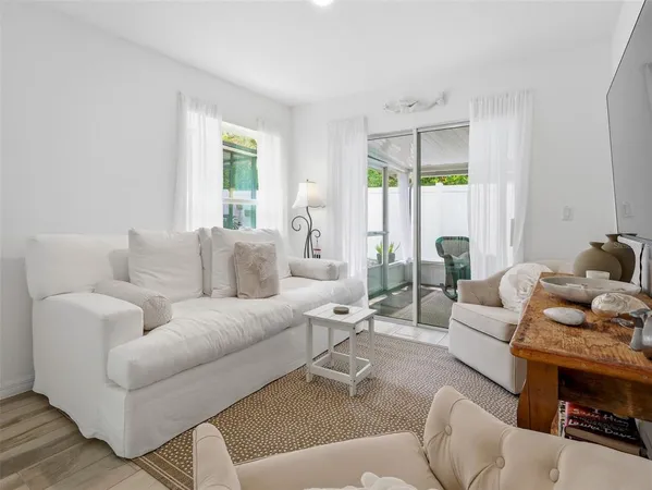 $364,900 | 9035 St Andrews Way, Mount Dora, FL 32757