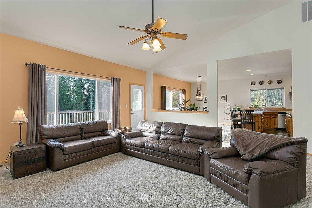 5628 Pilchuck Tree Farm Road Snohomish, WA 98290 - Photo 5 of 25 Gallery Image 5