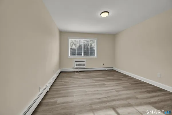 $3,000 | 113 Park Avenue, Unit 21, Danbury, CT 06810