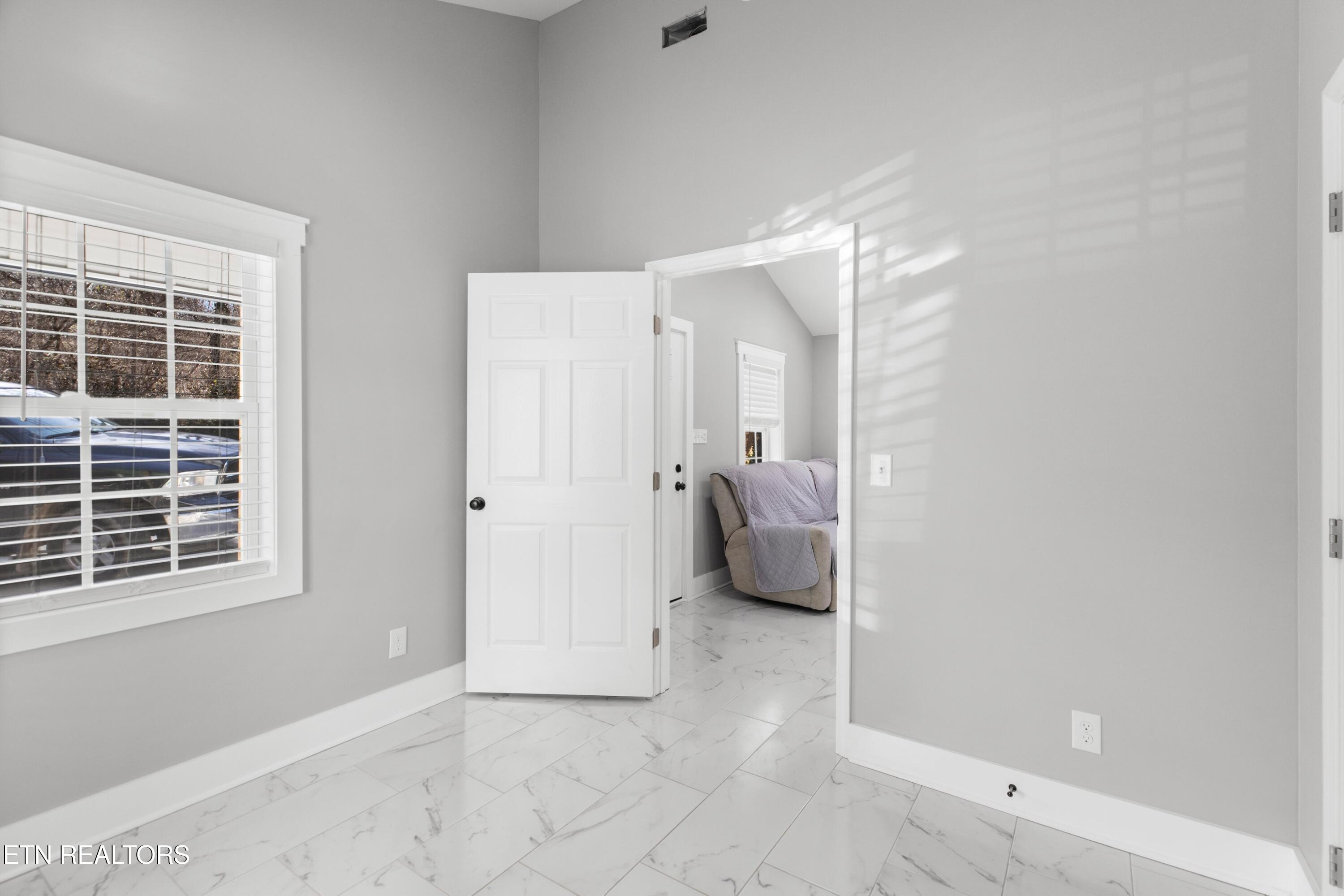 1100 Valley Home Road Morristown, TN 37813 - Photo 12 of 24 015-1100ValleyHomeRoad-Morristown-TN-378