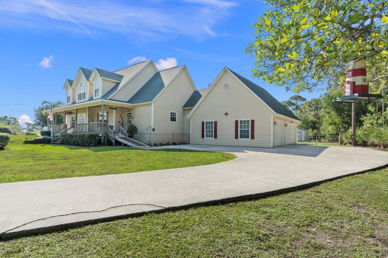 405 Southeast Salerno Road Stuart, FL 34997 - Photo 3 of 48 Driveway