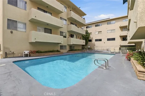 $485,000 | 5400 Lindley Avenue, Unit 121, Encino, CA 91316