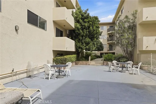 $485,000 | 5400 Lindley Avenue, Unit 121, Encino, CA 91316
