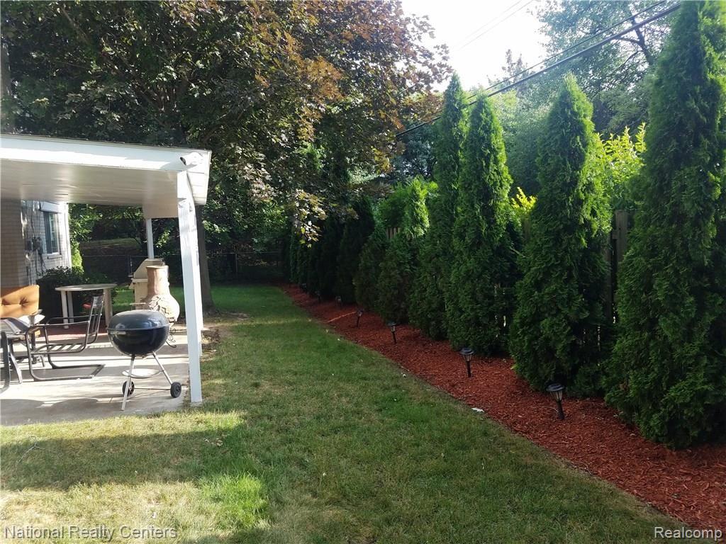 27045 Harvard Road Southfield, MI 48076 - Photo 58 of 66
