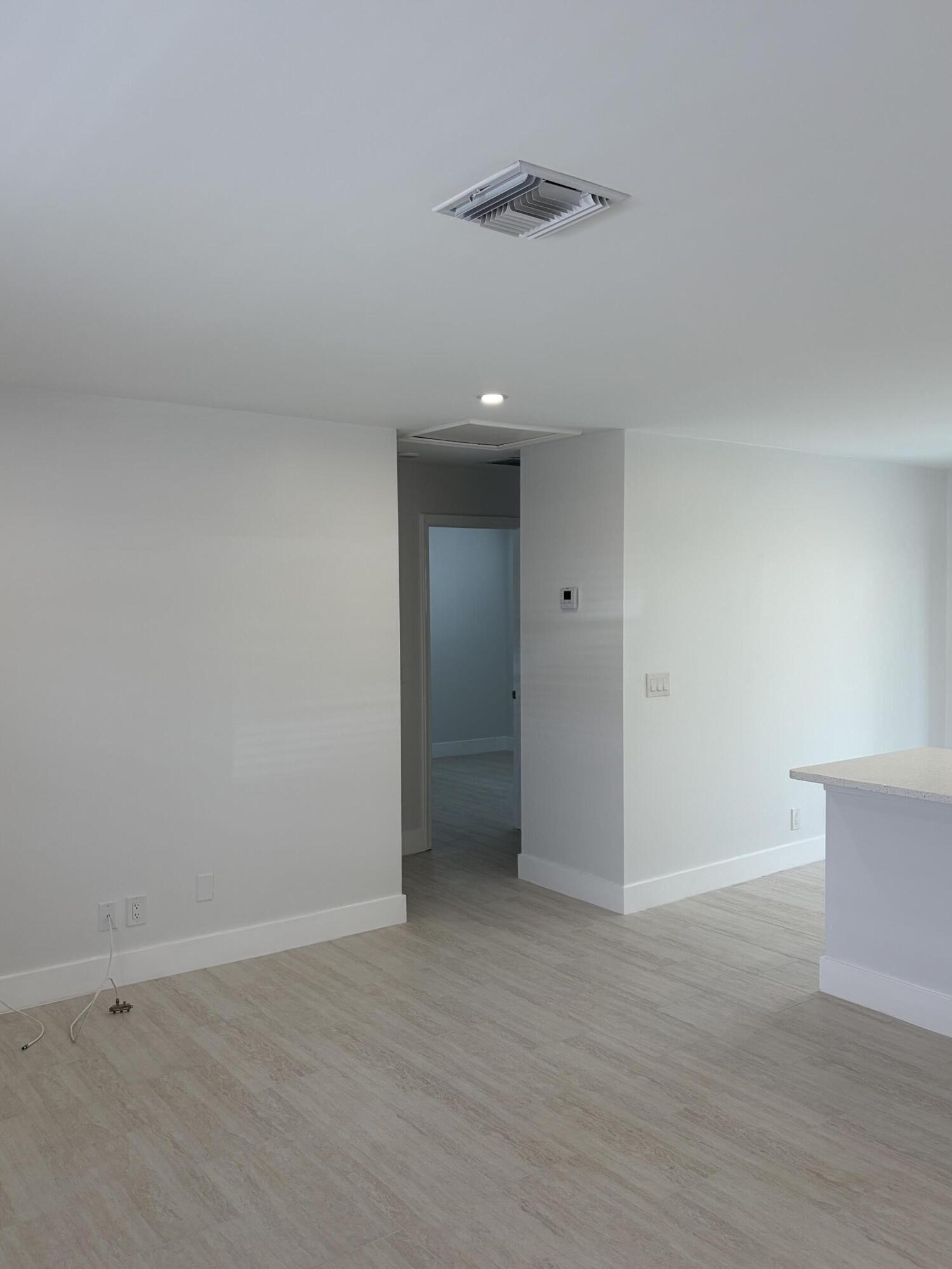 2812 Duke Lane Delray Beach, FL 33445 - Photo 5 of 21 IMG_0926
