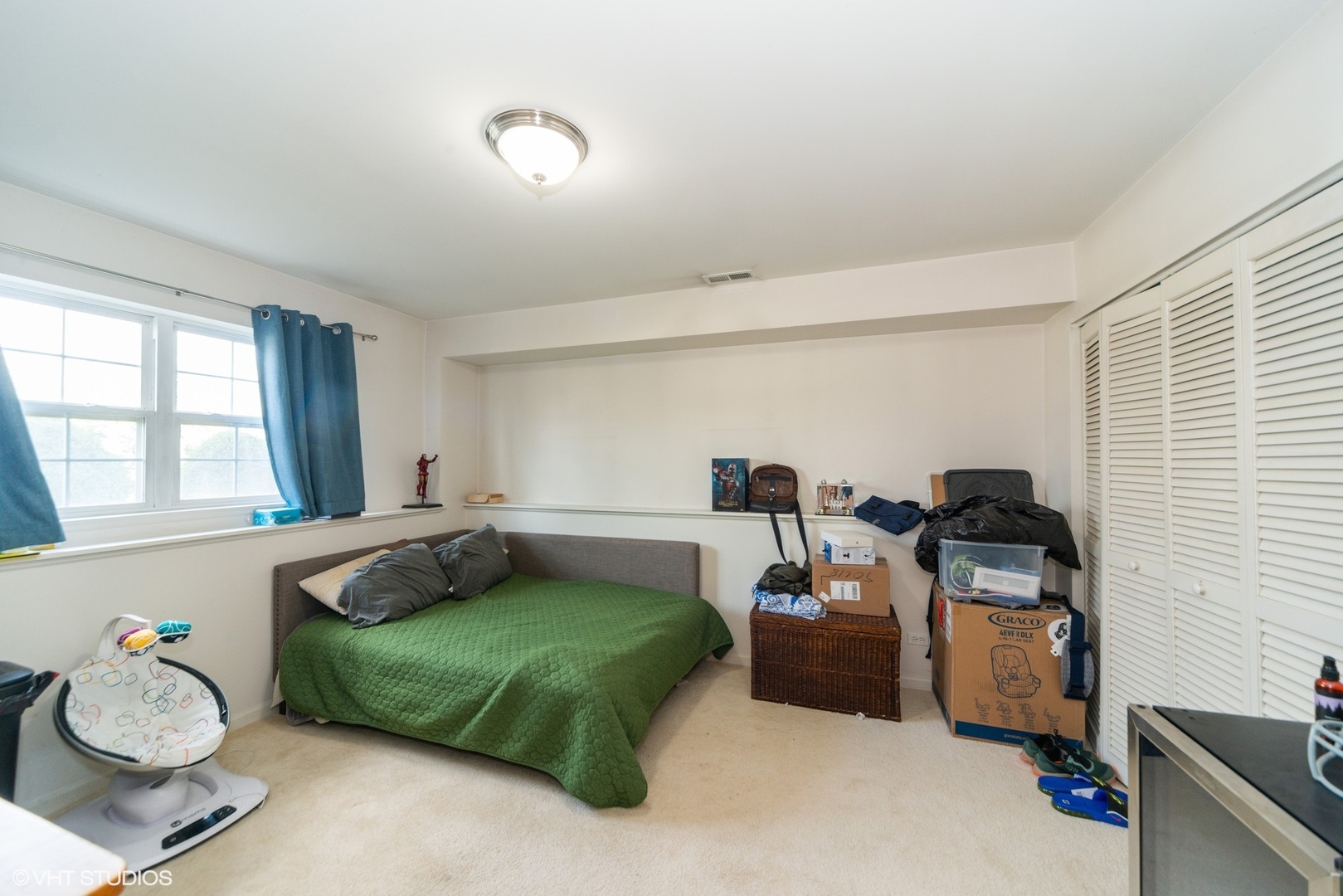563 George Street Wood Dale, IL 60191 - Photo 15 of 15 a bedroom with a bed and window