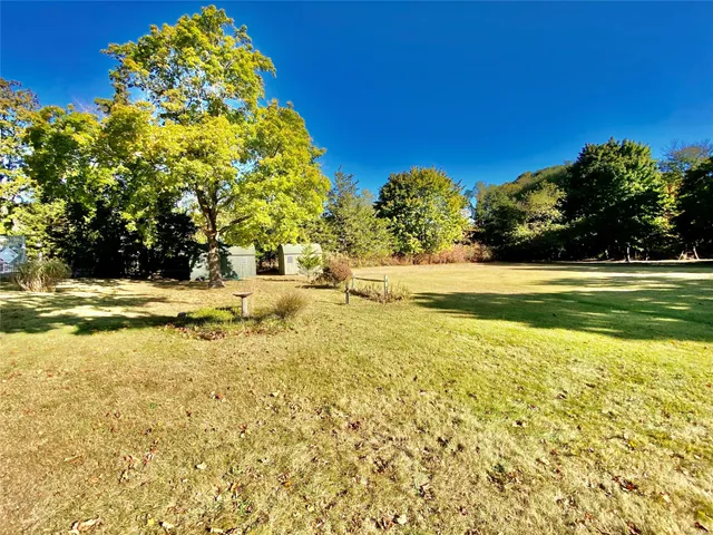 $3,500 | 3825 South Harbor Road, Southold, NY 11971