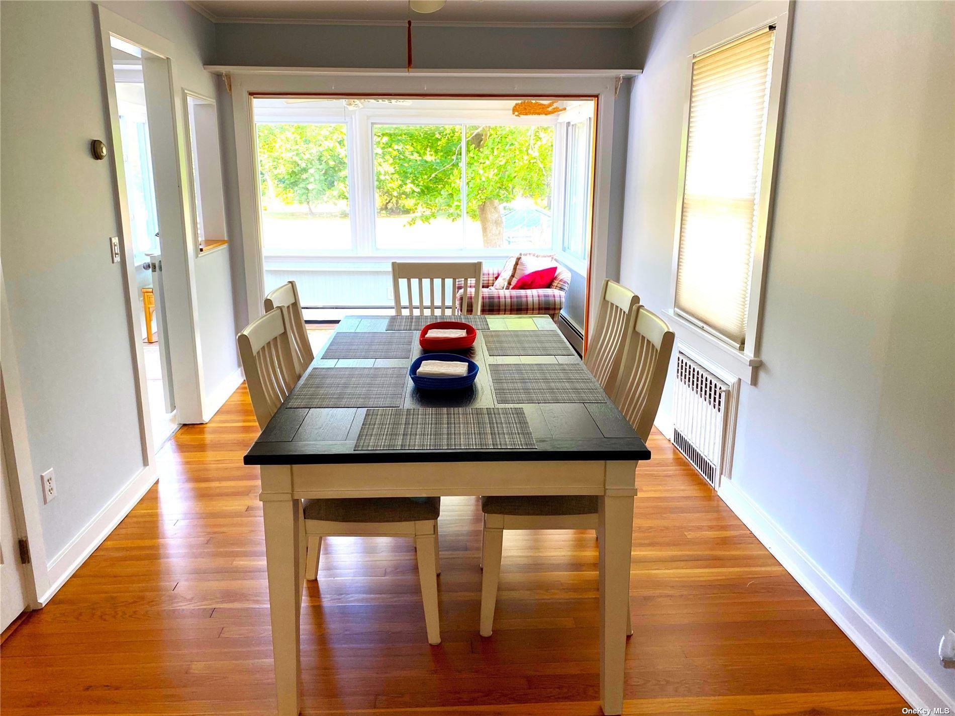 3825 South Harbor Road Southold, NY 11971 - Photo 5 of 15 Dining room