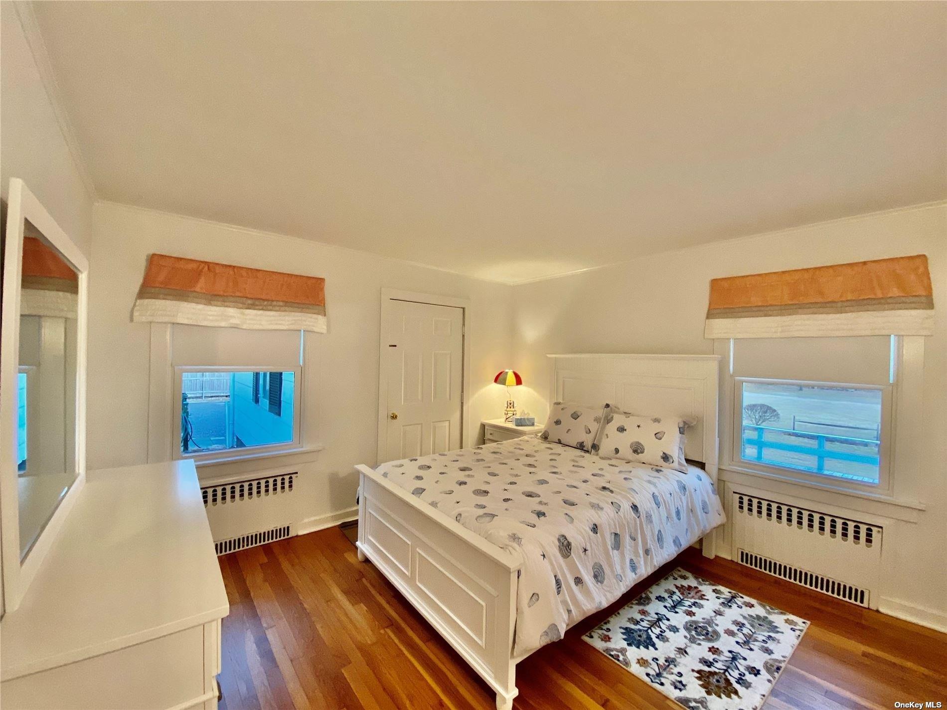 3825 South Harbor Road Southold, NY 11971 - Photo 10 of 15 Bedroom 2