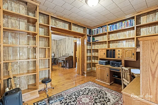 a view of a workspace with furniture