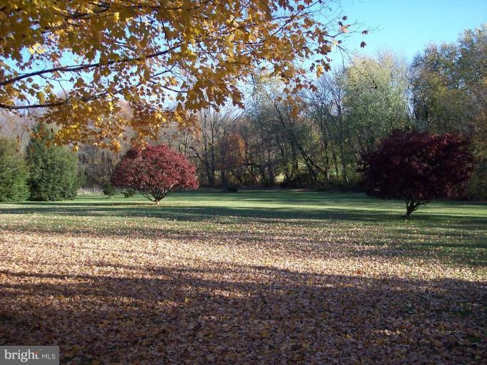 115 Ashton Road Ashton, MD 20861 - Photo 3 of 25 a view of a golf course