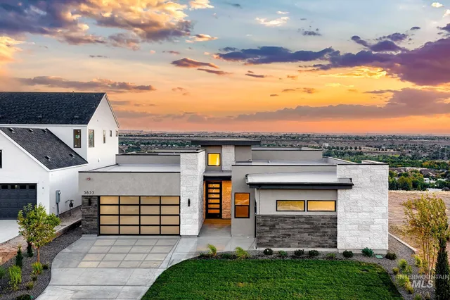 $2,213,283 | 5833 East Prominence Drive, Boise, ID 83716
