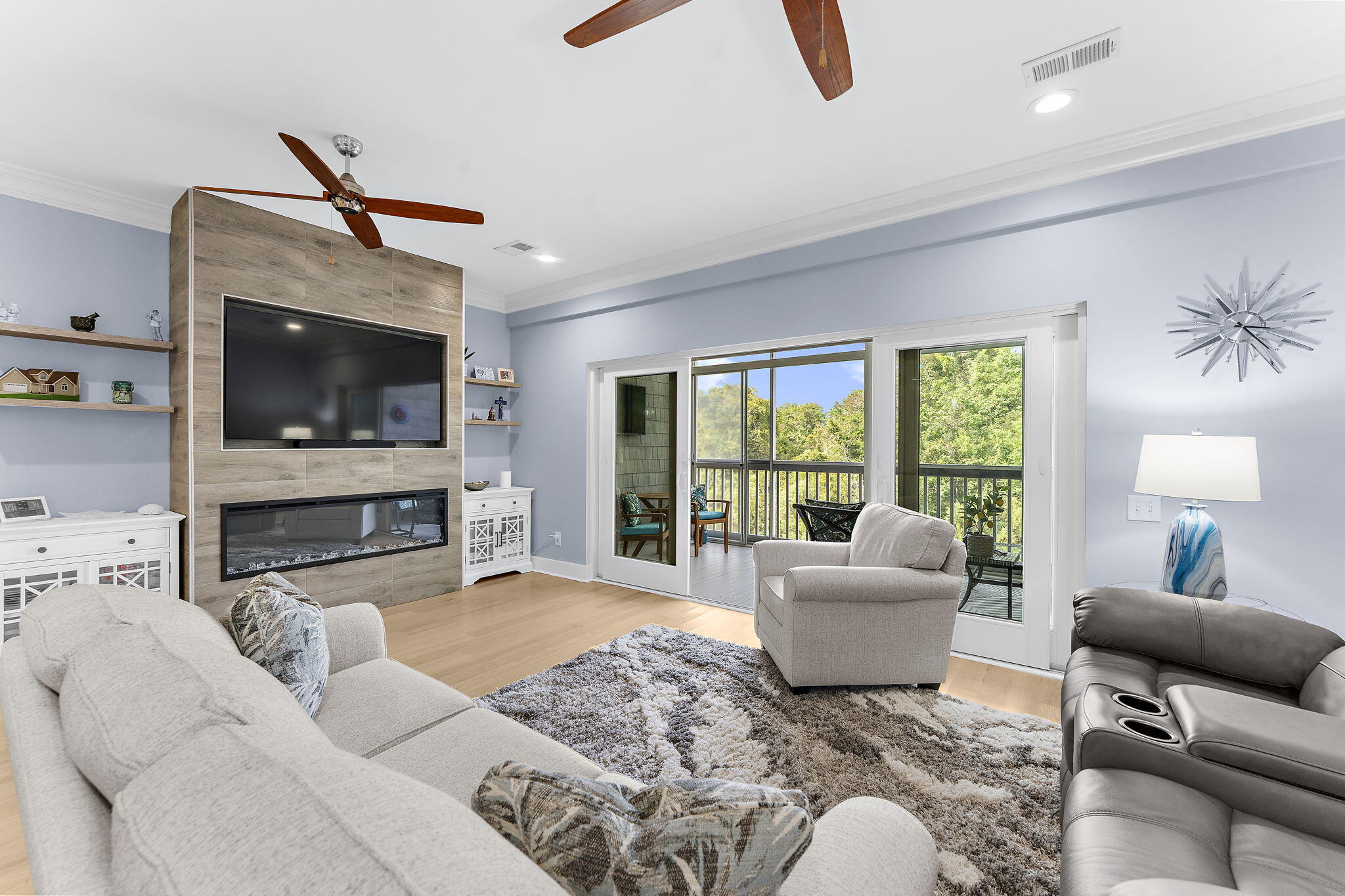 1604 Hopeman Lane Mount Pleasant, SC 29466 - Photo 3 of 93 44-web-or-mls-DSC00699