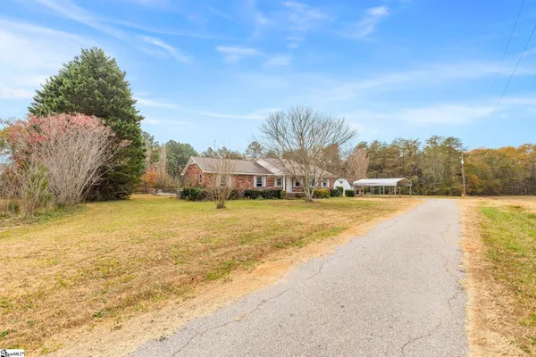 $250,000 | 2013 Highway 418, Pelzer, SC 29669