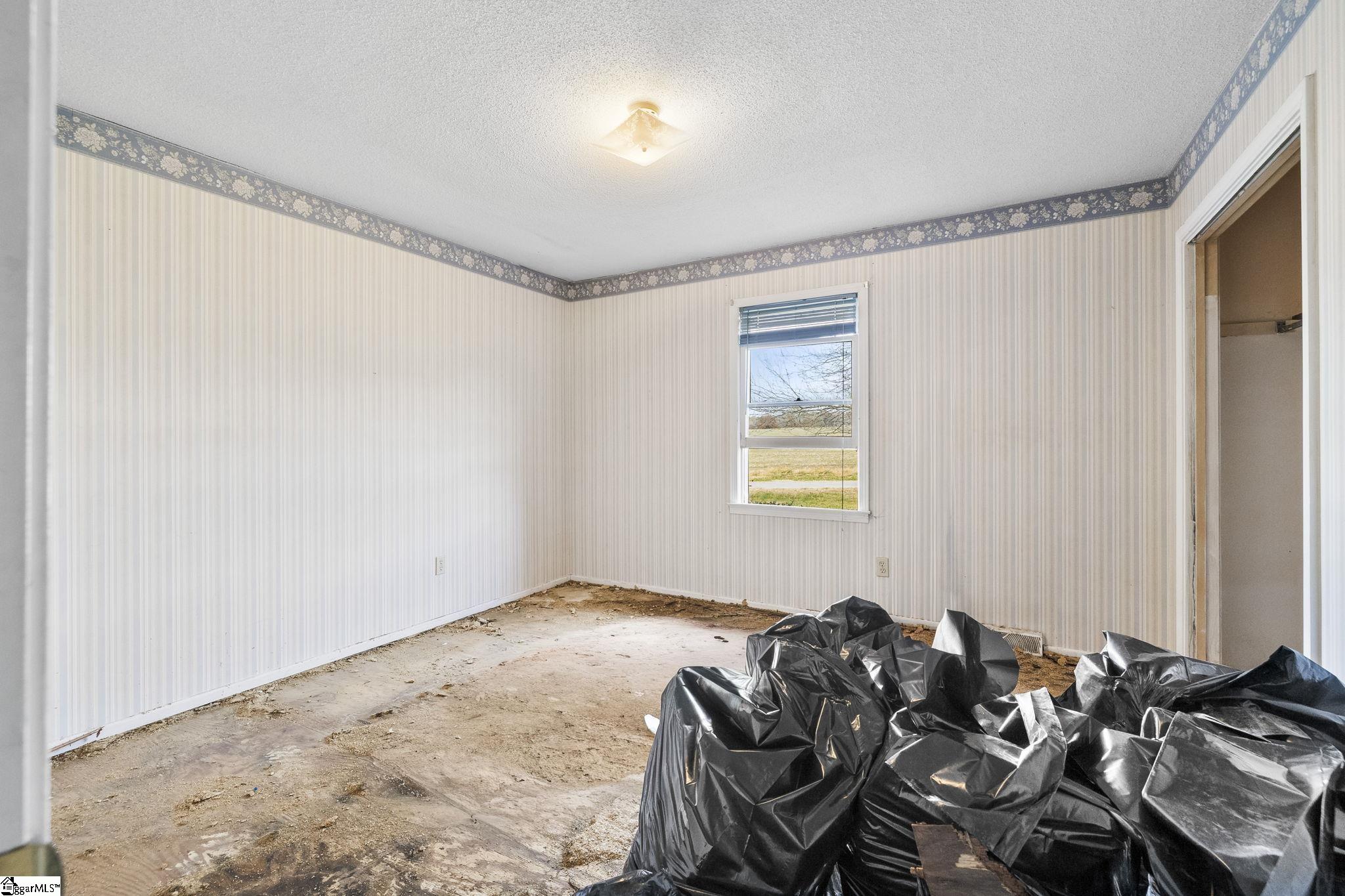 2013 Highway 418 Pelzer, SC 29669 - Photo 19 of 41