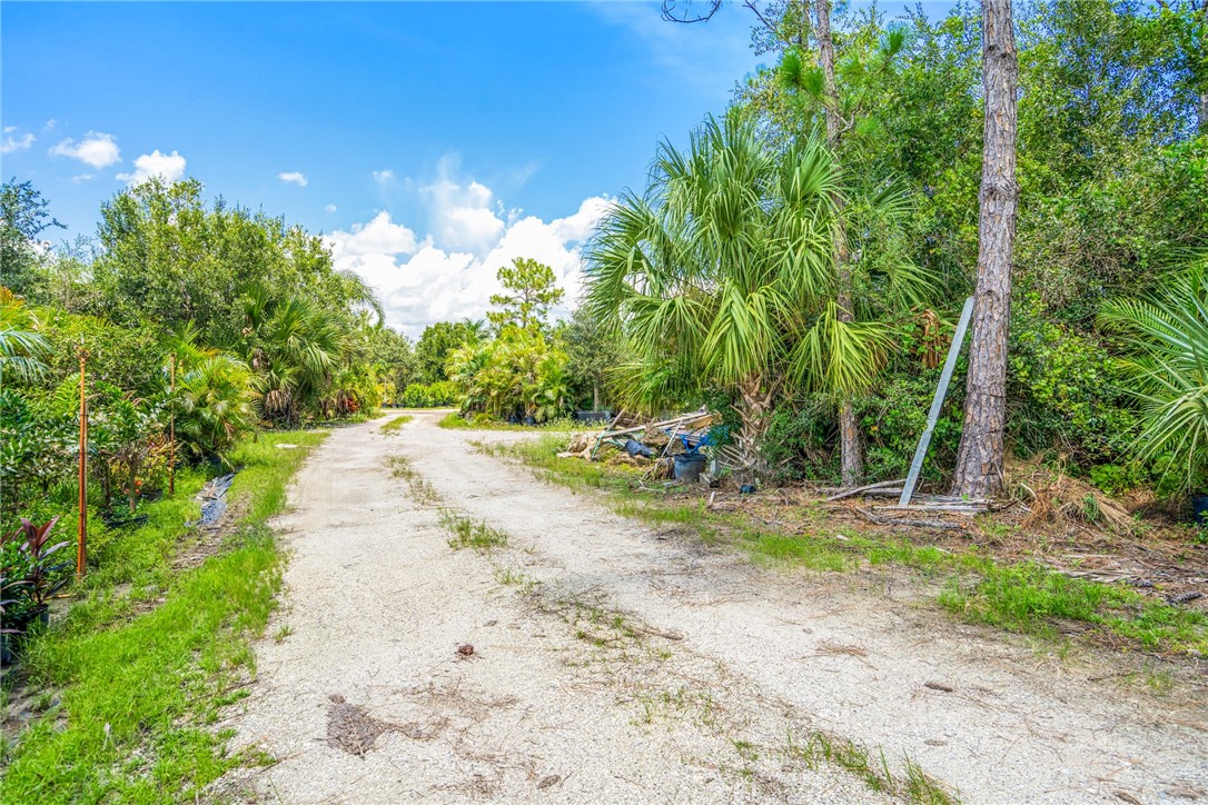 10255 99th Way Sebastian, FL 32958 - Photo 5 of 20