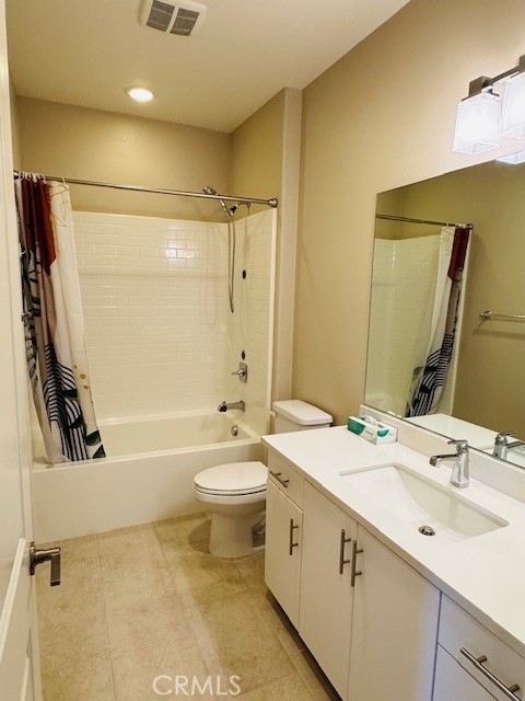 1968 Baxter Lane Upland, CA 91786 - Photo 11 of 18 Bathroom