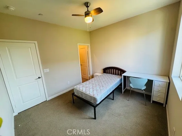 $1,075 | 1968 Baxter Lane, Upland, CA 91786