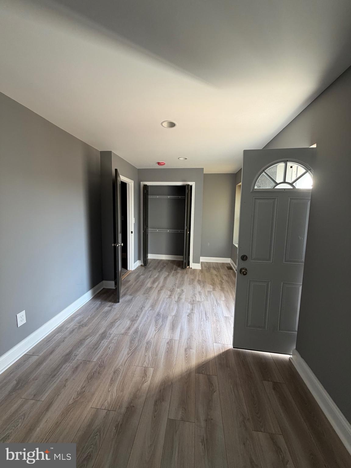 3427 Dupont Avenue Baltimore, MD 21215 - Photo 8 of 16