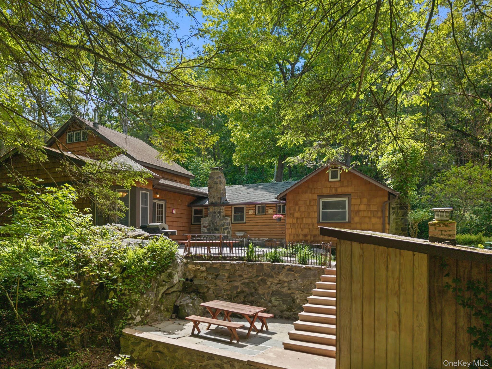 25 Cabin Ridge Road Chappaqua, NY 10514 - Photo 28 of 39