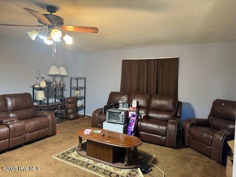 465 Whitehead Road Enfield, NC 27823 - Photo 6 of 23 Living Room