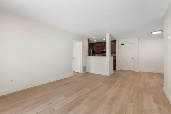 $699,000 | 7190 Shoreline Drive, Unit 6108, San Diego, CA 92122